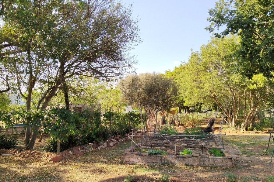 4 Bedroom Property for Sale in Broederstroom North West